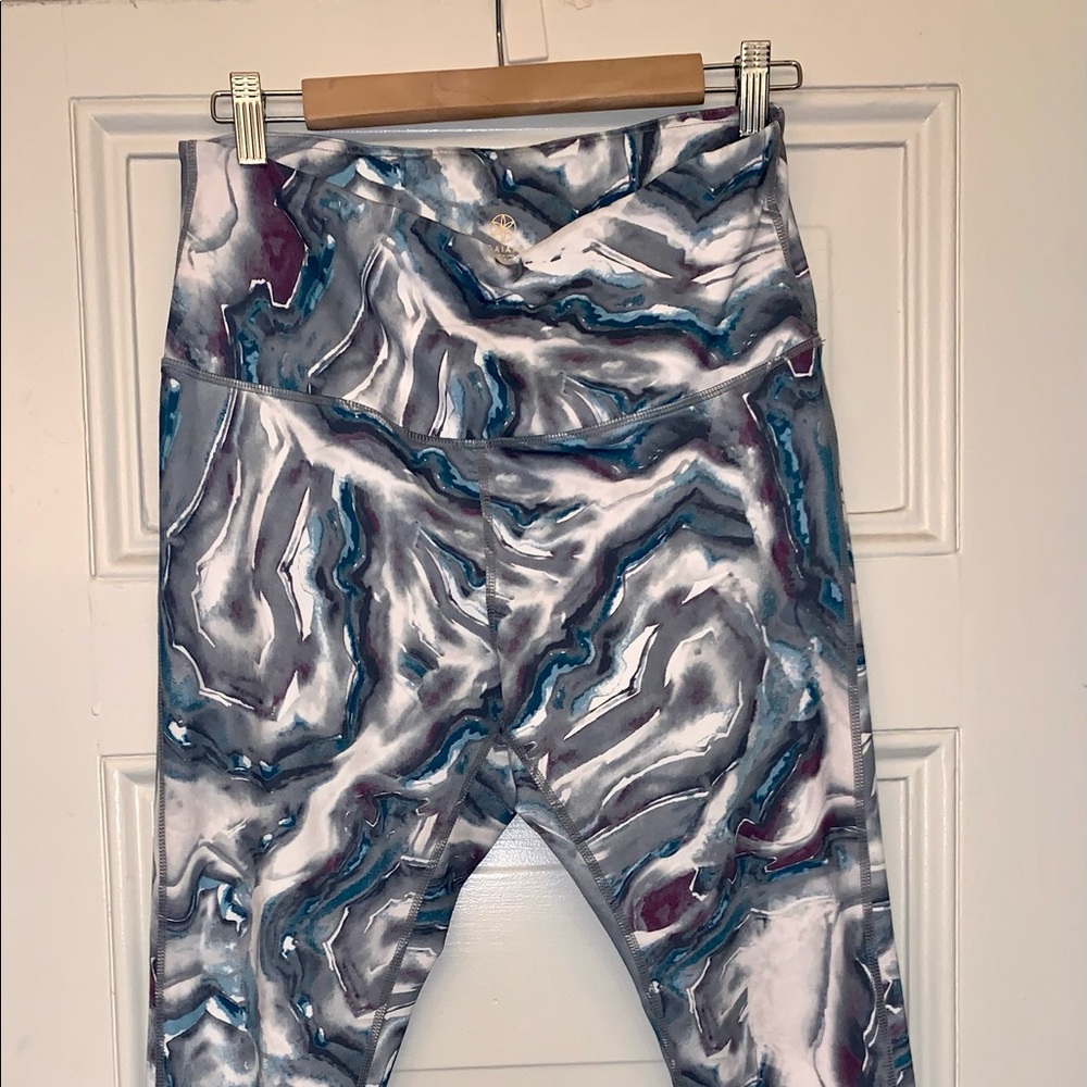 GAIAM Workout 🏋️ Run Yoga Fitness Pants.